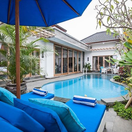 Ambermoon Villa 2 Seminyak Dış mekan fotoğraf