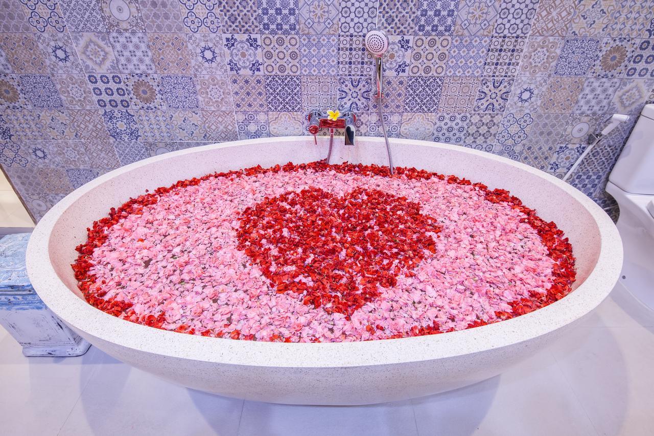 Ambermoon Villa 2 Seminyak Dış mekan fotoğraf