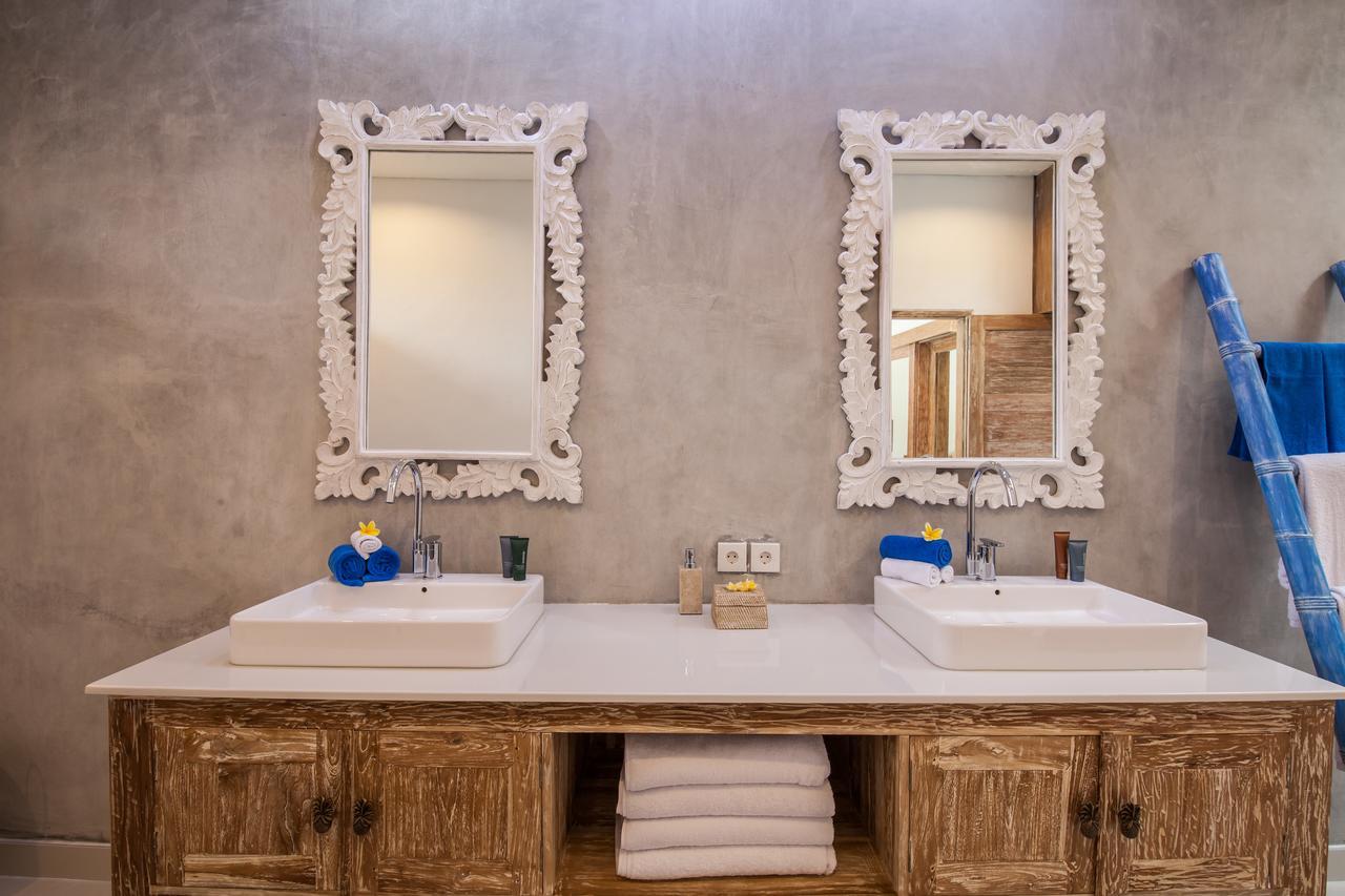 Ambermoon Villa 2 Seminyak Dış mekan fotoğraf