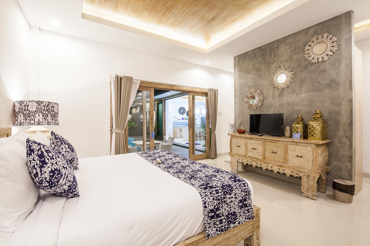 Ambermoon Villa 2 Seminyak Dış mekan fotoğraf